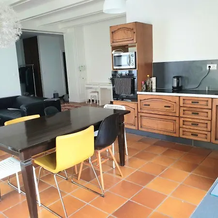 With 3 Bedrooms In With Balcony Appartement Schiltigheim